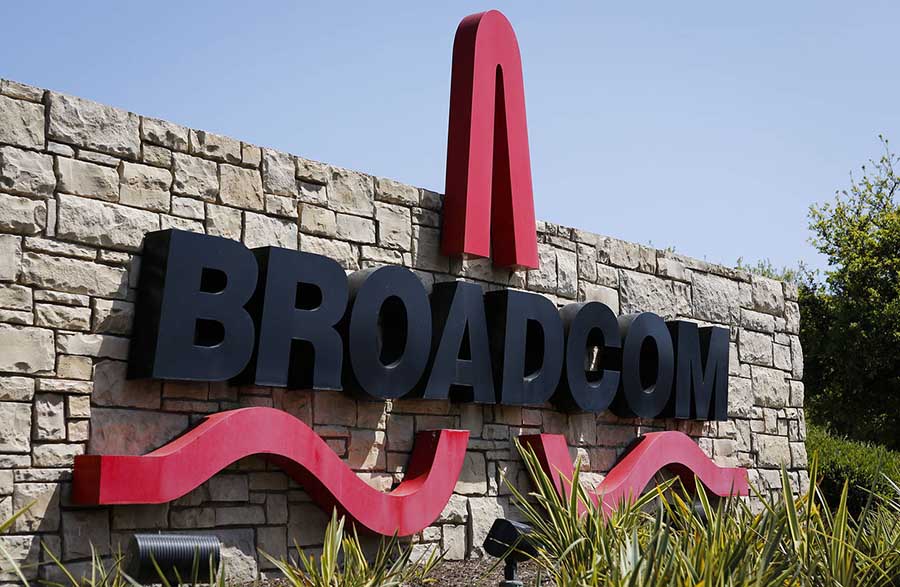 If Broadcom Is Successful With the Qualcomm Acquisition, Intel Could