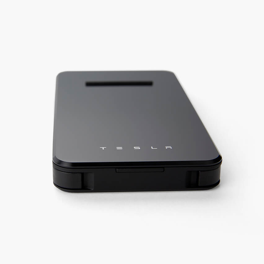 Tesla Wireless Charger Also Doubles as a Powerbank With a Sleek Form