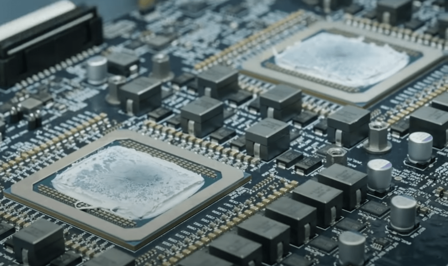Graphcore's MK2 GC200 7nm AI Chip Competes Against The NVIDIA A100 GPU