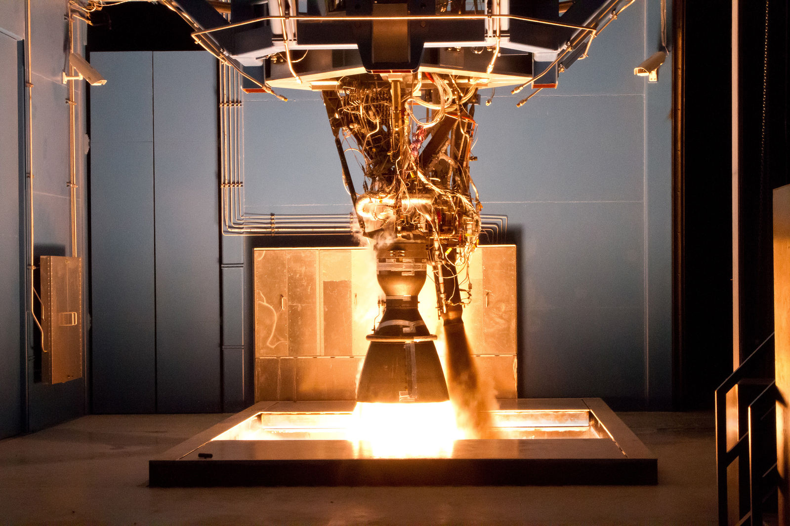 SpaceX's 3D Manufacturing Systems Supplier For Raptor Engine To Go
