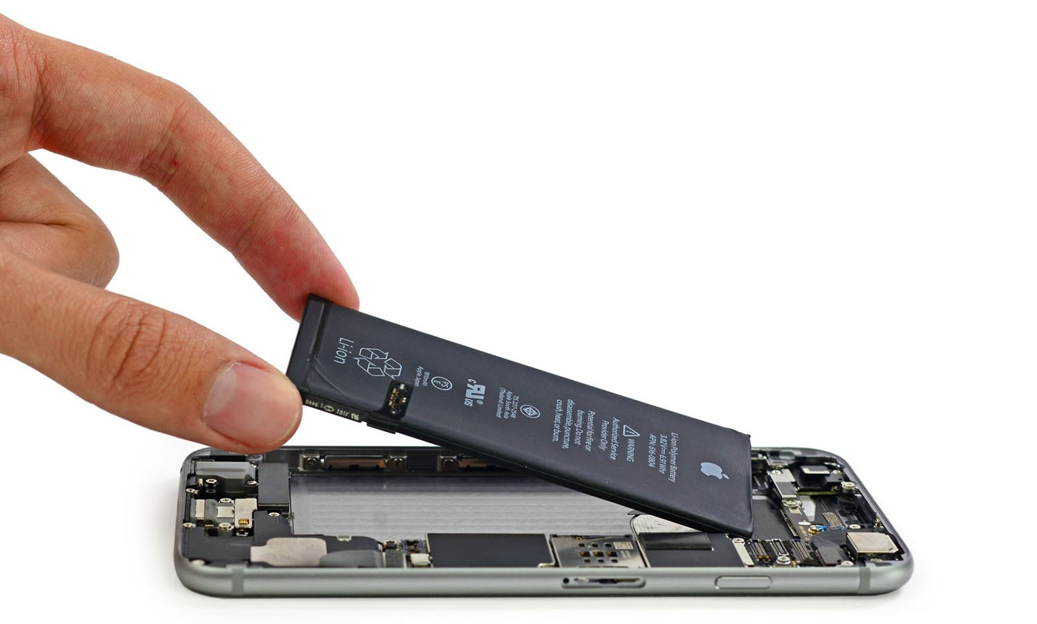 iPhone 6 Battery Explosion Led to Injuries, With Owner Filing Lawsuit Against Apple