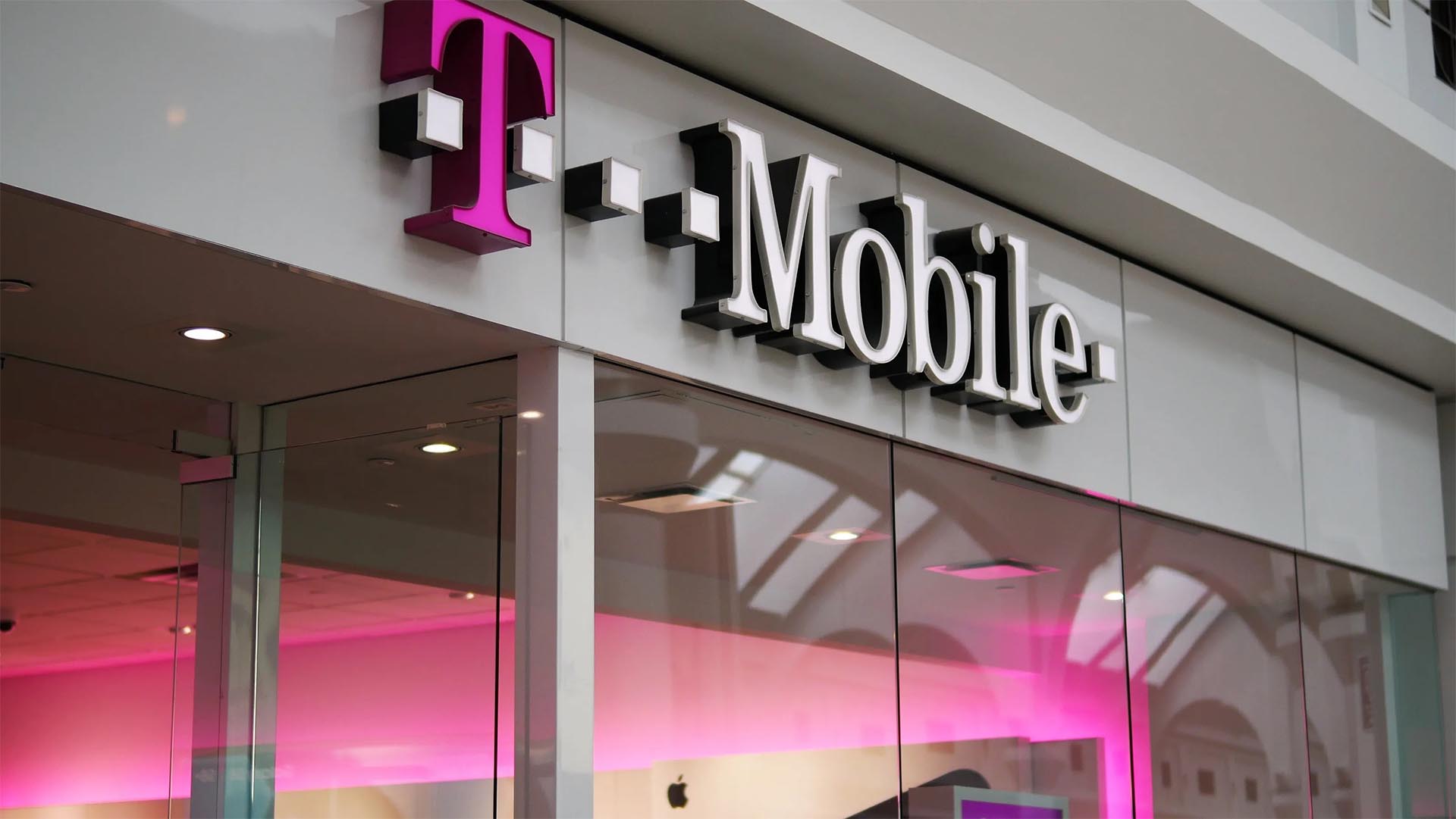 TMobile Lays Off 5,000 Employees, Claiming That Retaining Customers