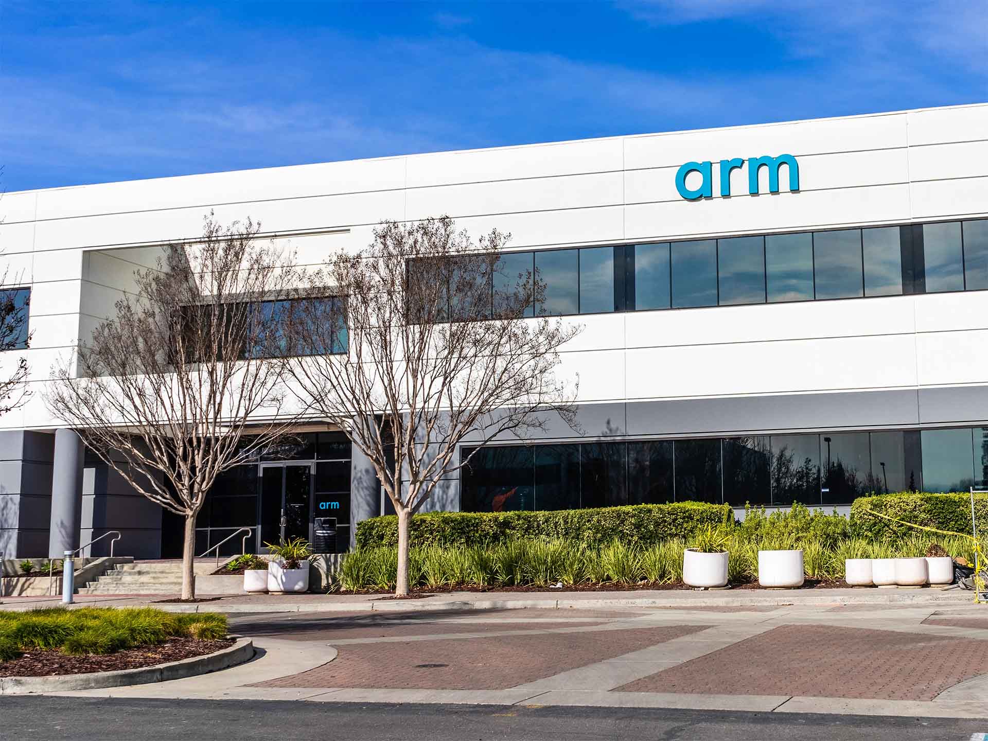 ARM Executives Reportedly Raised Royalties On Smartphone Partners