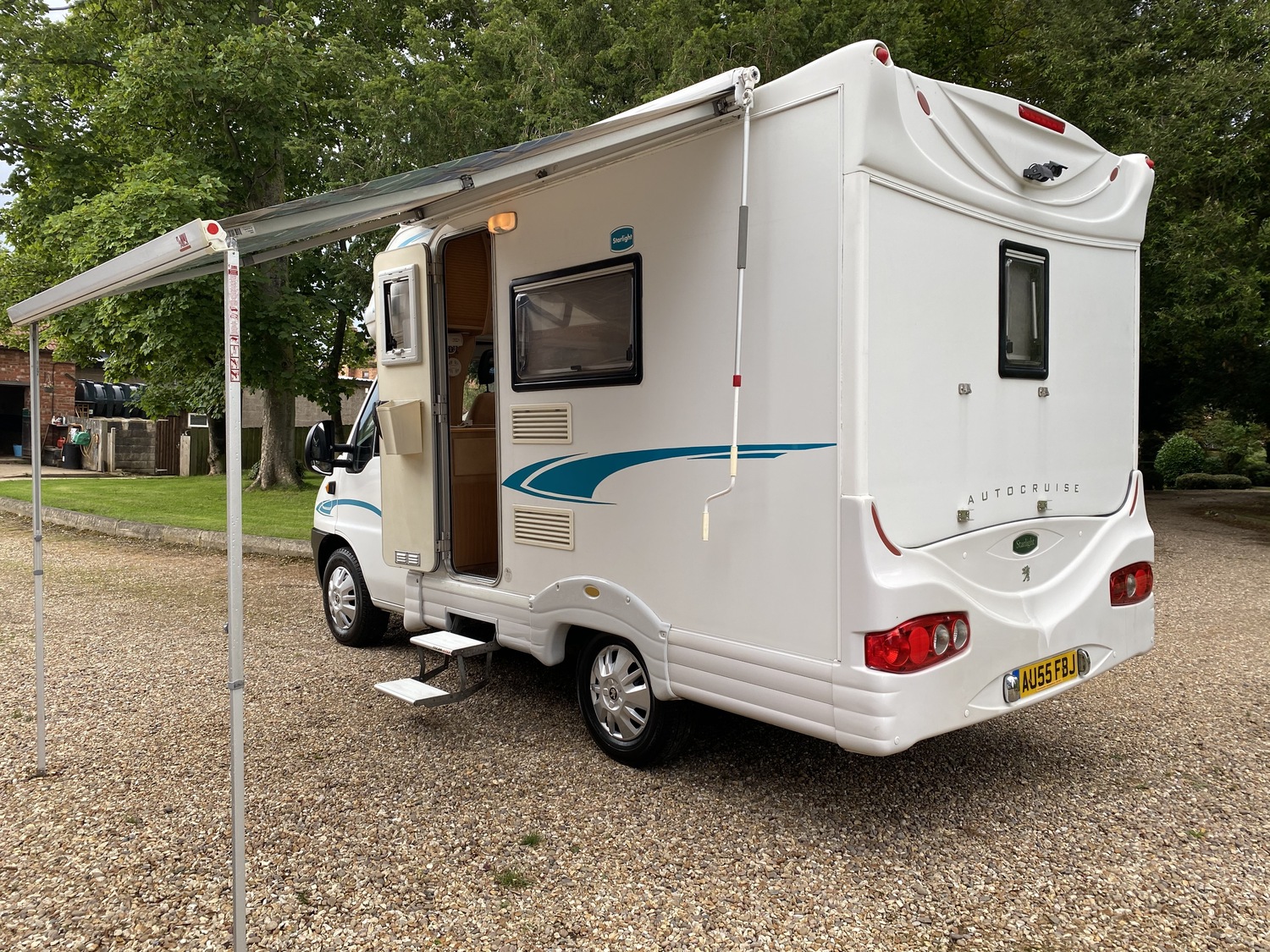 Autocruise Starlight Luxury 2 Berth Compact 5.3m Motorhome 55reg