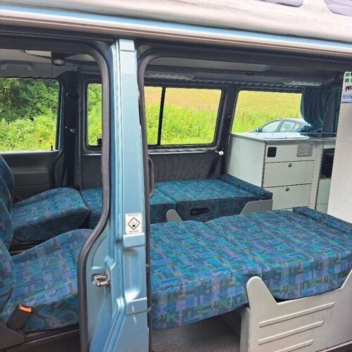 Bilbos Nektar Camper Van 4 Berth VW Transporter T4 SWB 2.5 TDi