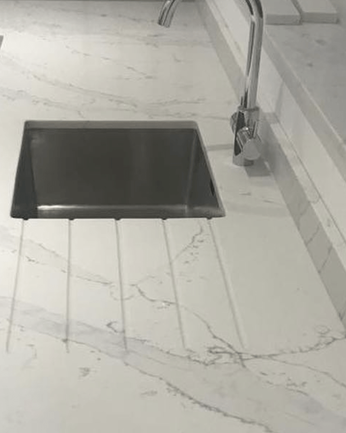 Quartz worktops Drainer grooves