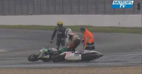 Der lustigste MotorradUnfall des Jahres Fail Video Webfail Fail