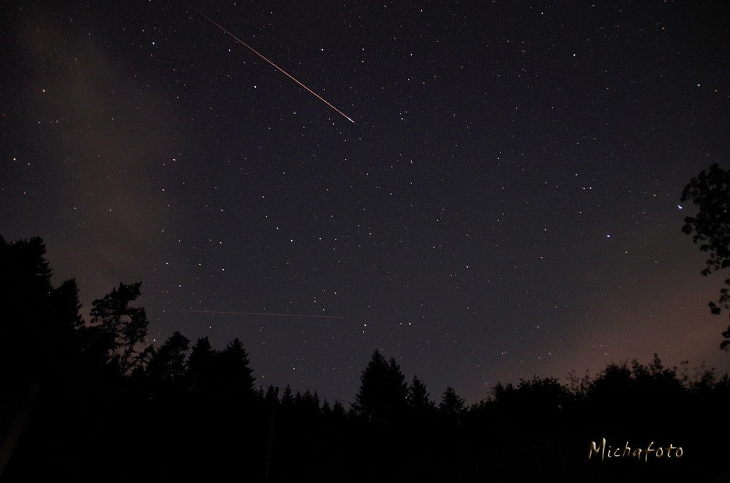 Meteoriten/Meteoritenschauer/Kometen/Satelliten