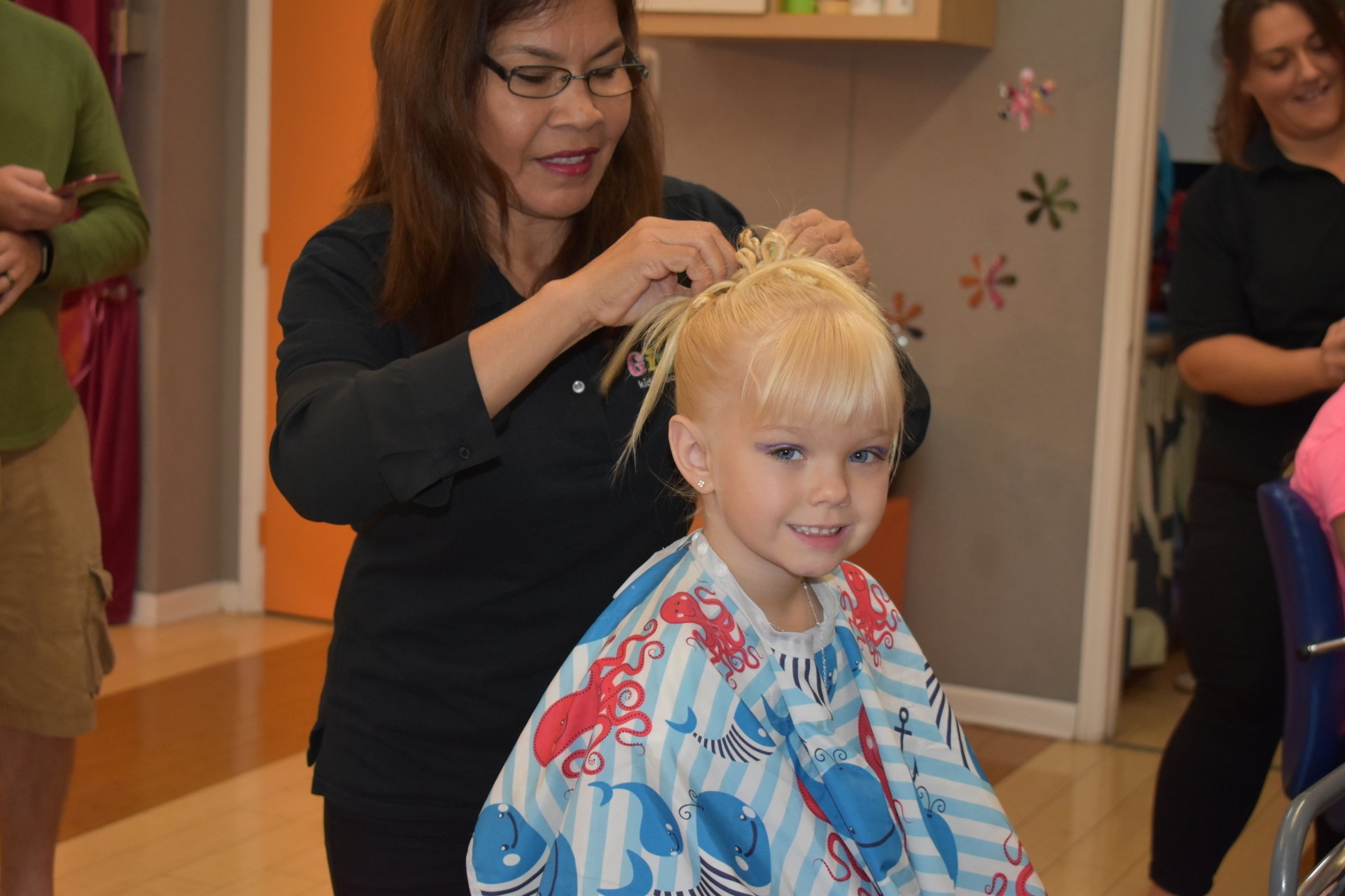 Giggles Kids Salon Kids Haircuts & Parties (561) 4511202