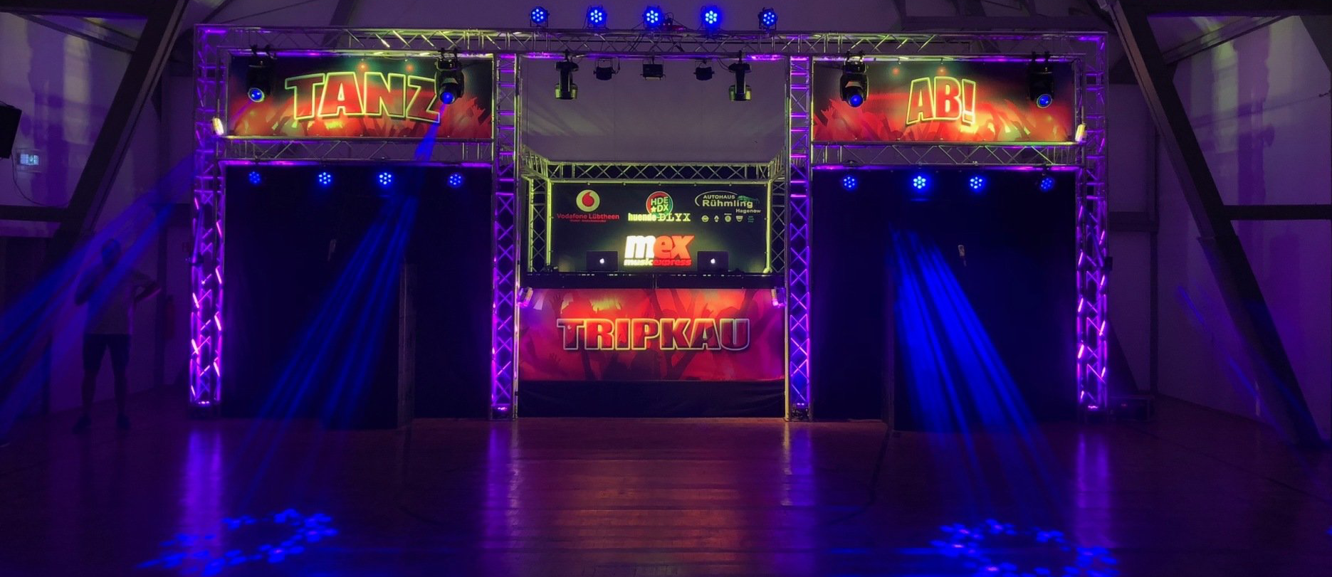 Profi DJ Dave • Hochzeit • Geburtstag • Abiball • Event & Technik