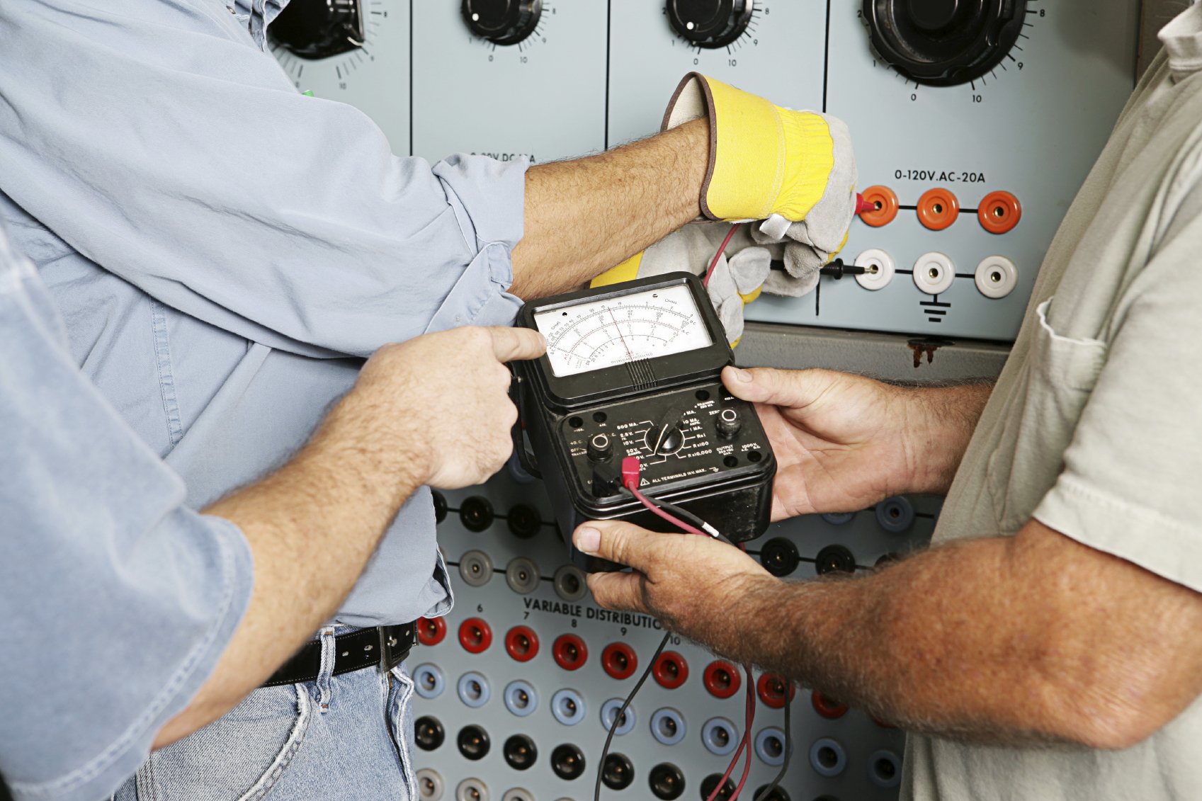eltesa Elektrohandwerk Die Elektroverwirklicher