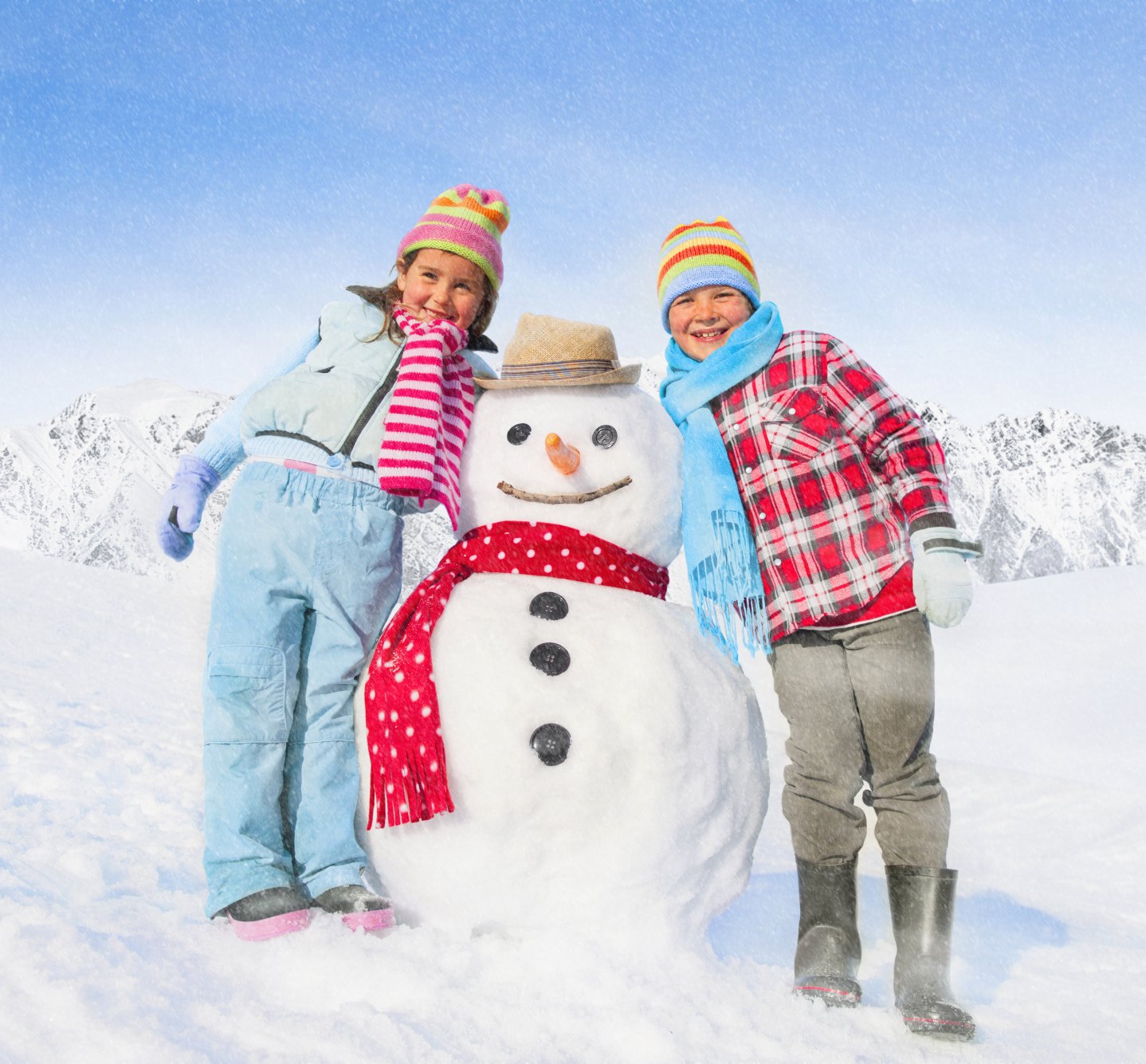 7 Juegos para divertirse con niños en la nieve