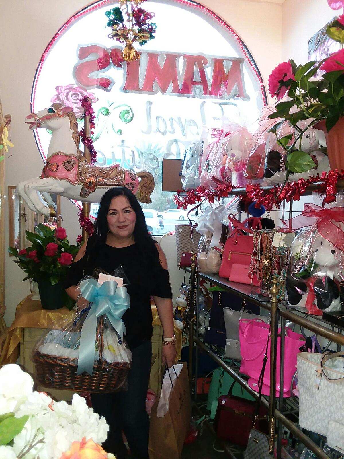 Flower Gallery Indio, CA Mami's Florist