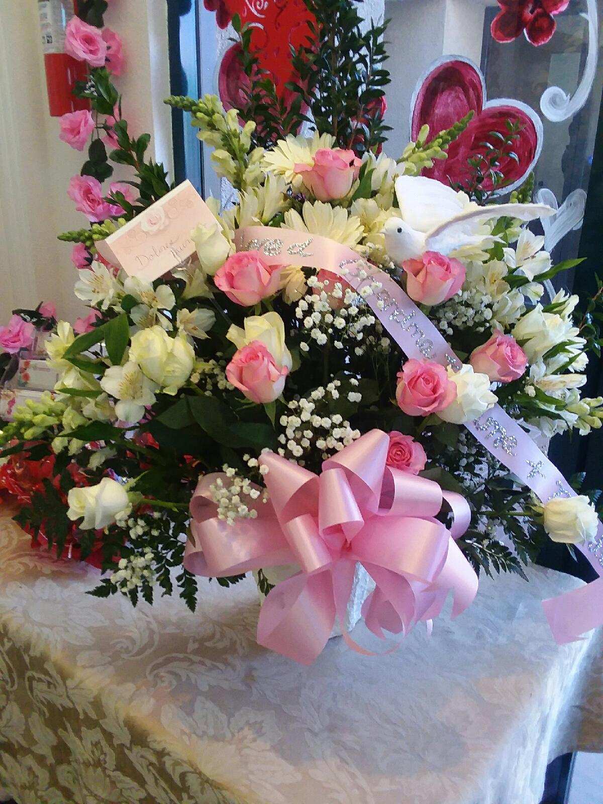 Flower Gallery Indio, CA Mami's Florist