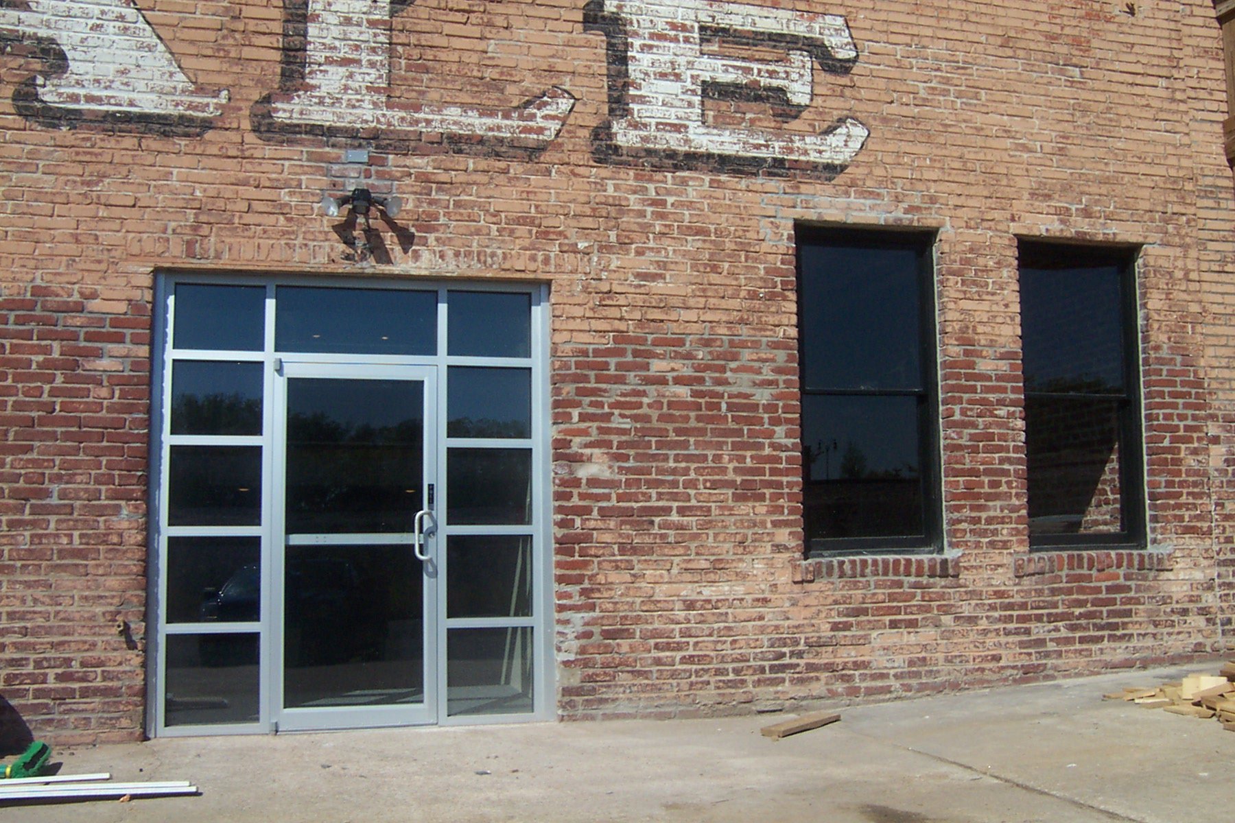 Safety Glass Wichita, KS Central Glass & Mirror