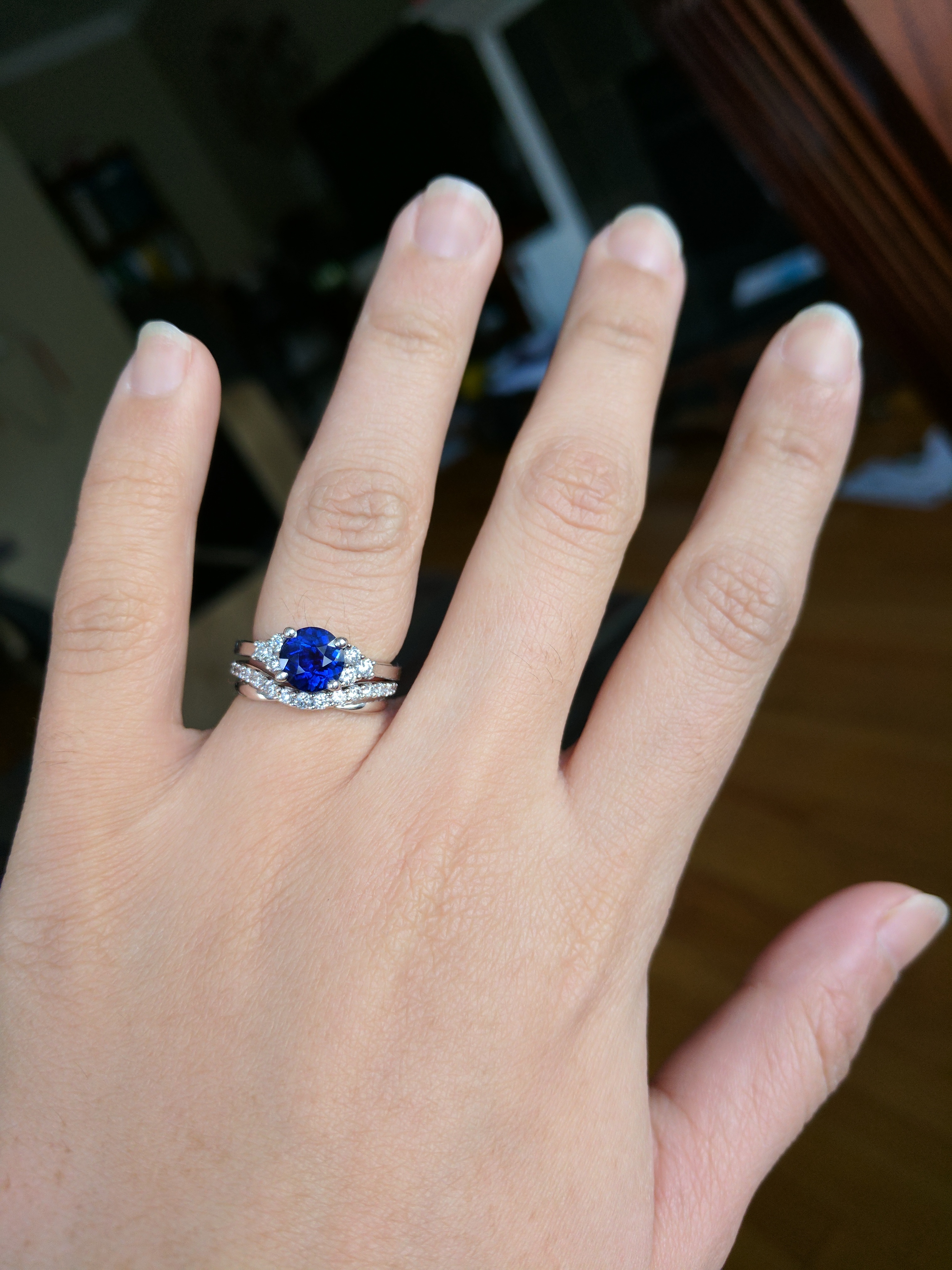 Ladies show me your wedding rings/bands that are curved,wavy or aren't