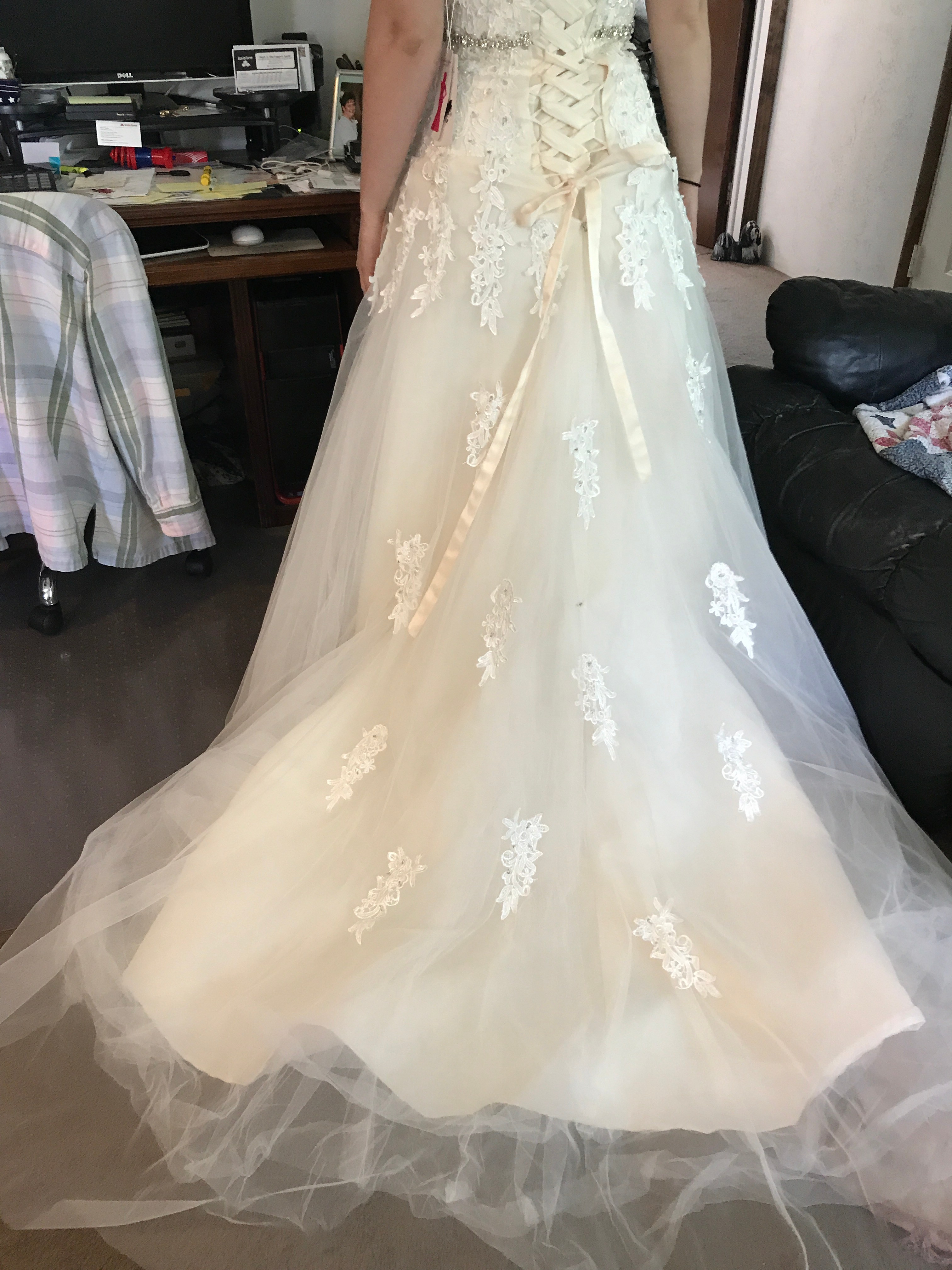 Got my dress back from alterations…… how to fix???