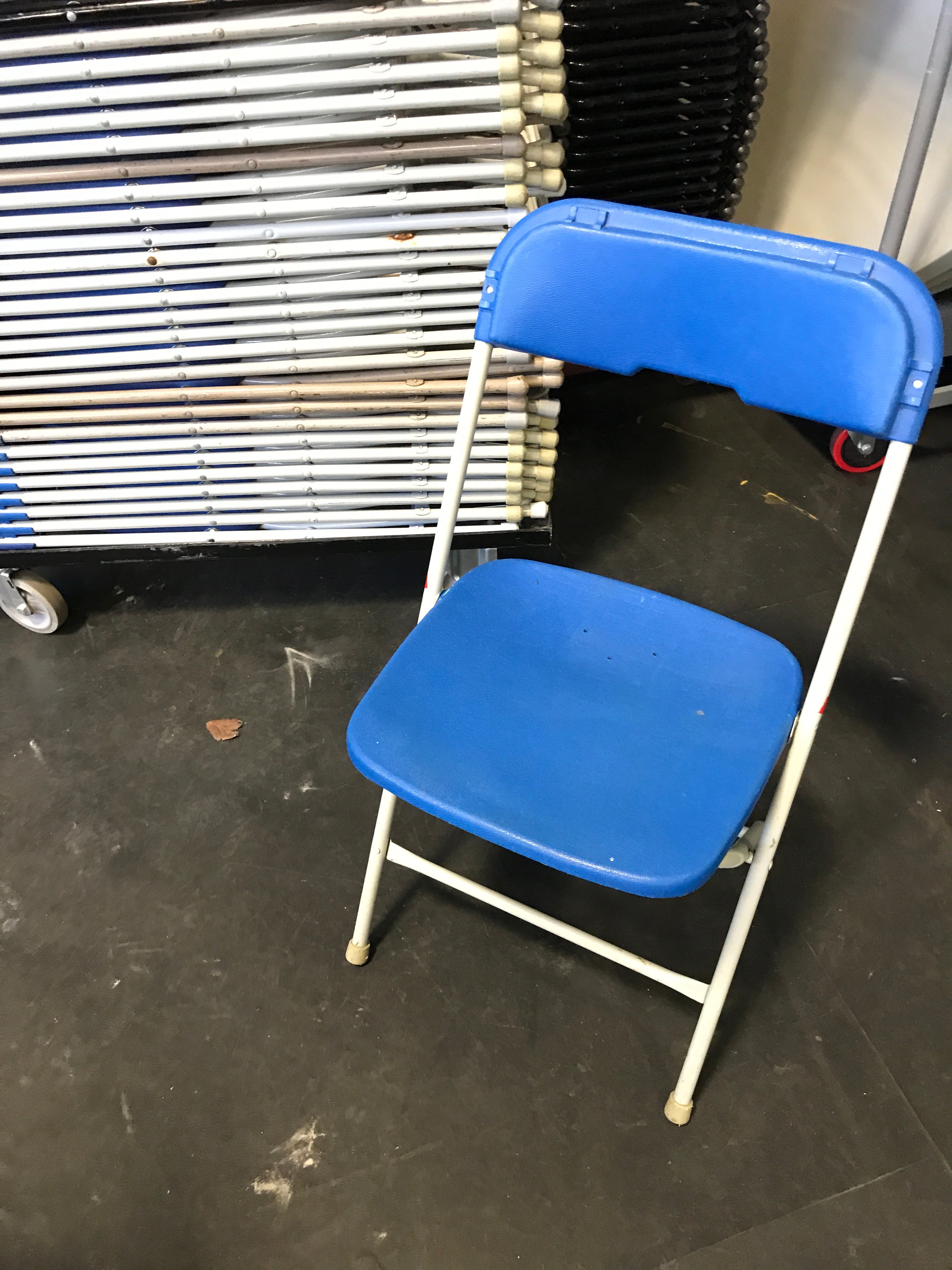 Help! Incredibly ugly outdoor chairs