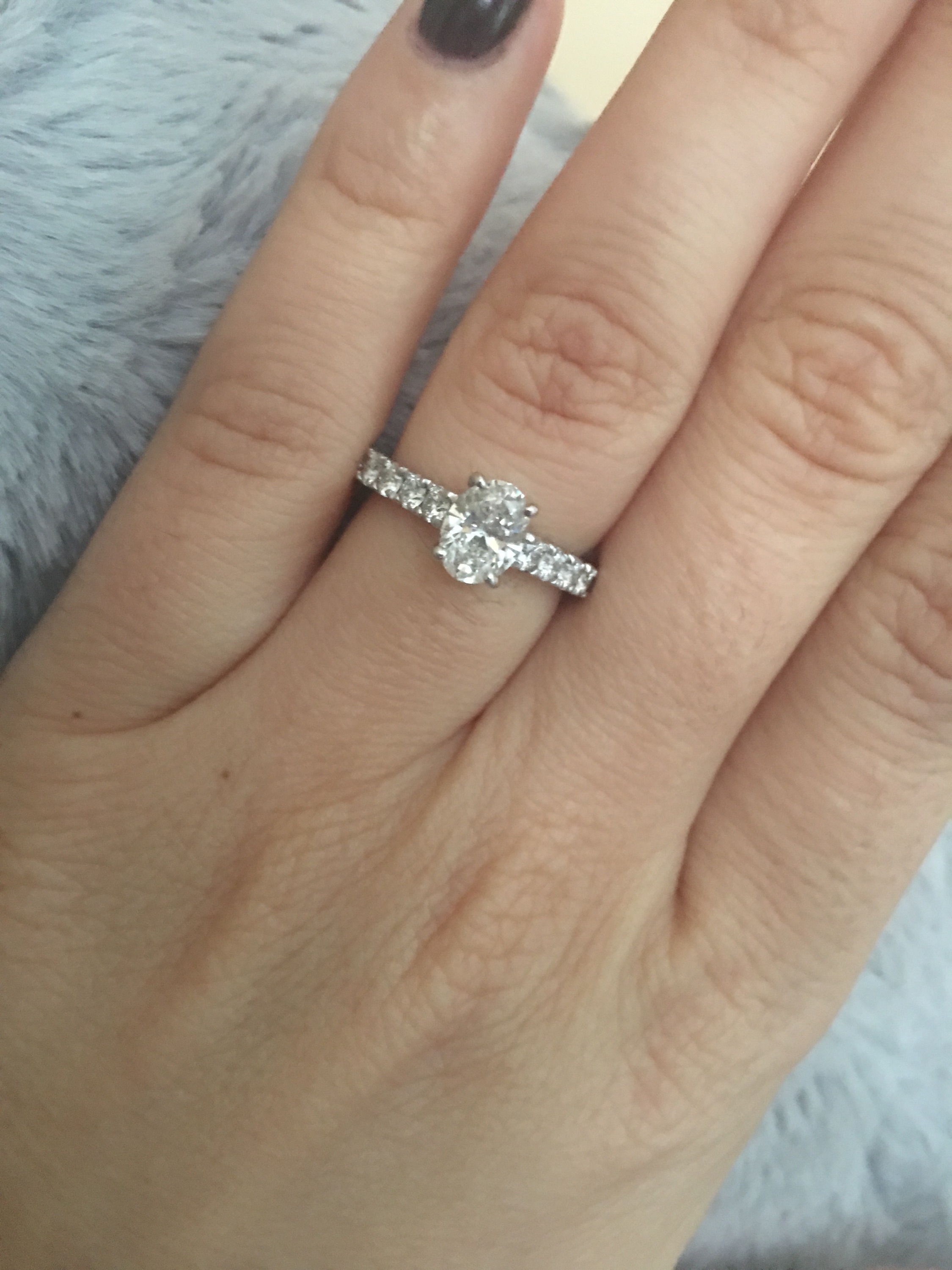 1 or 1.5 carat oval?