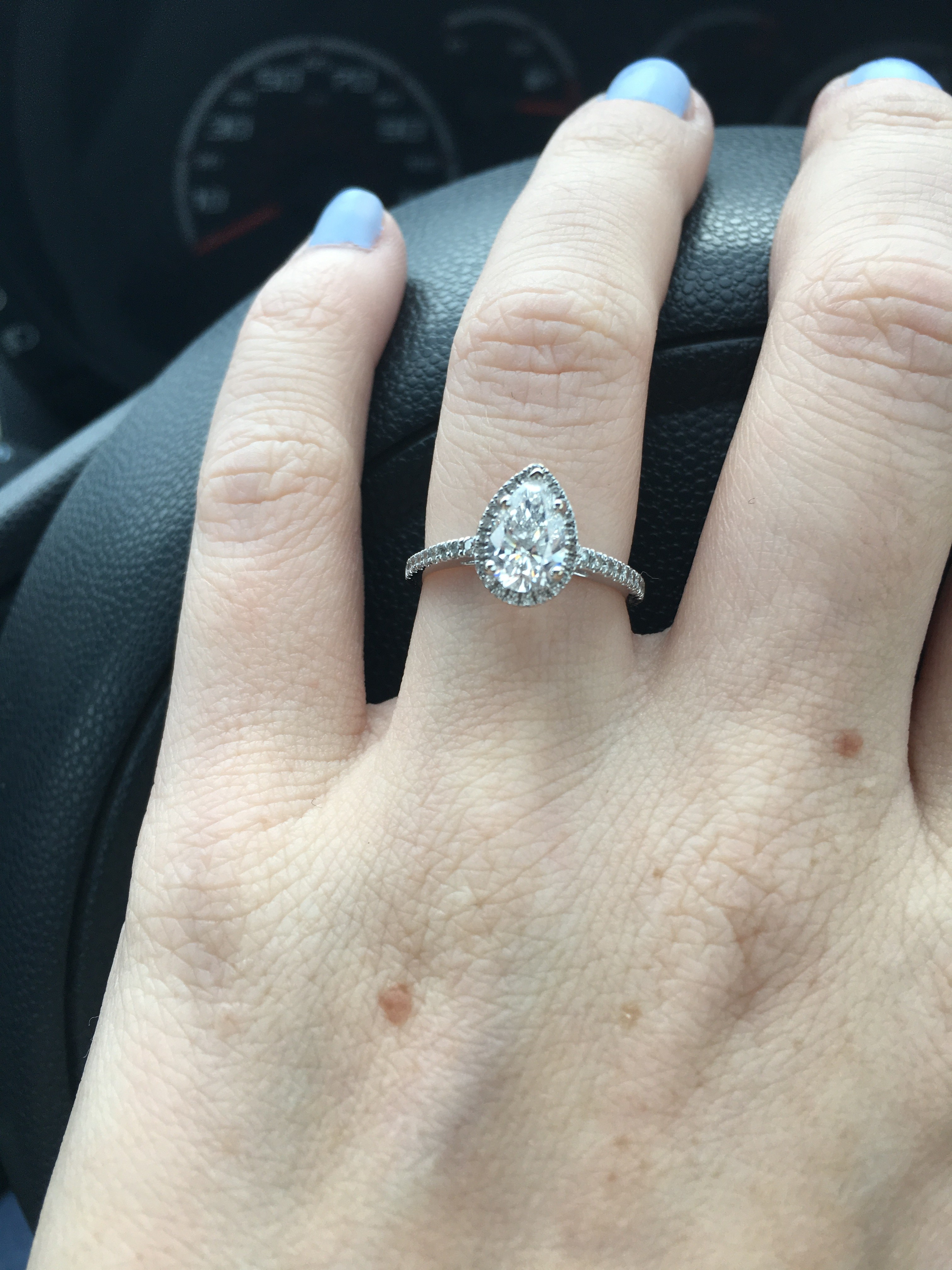 Pear shaped rings and carat size on finger Weddingbee Page 6