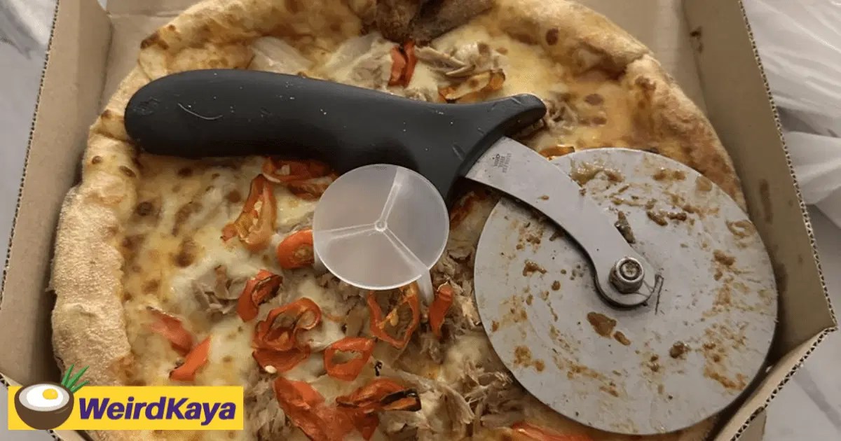 M'sian Man Surprised To Find 'Free' Pizza Cutter In His Domino's Pizza