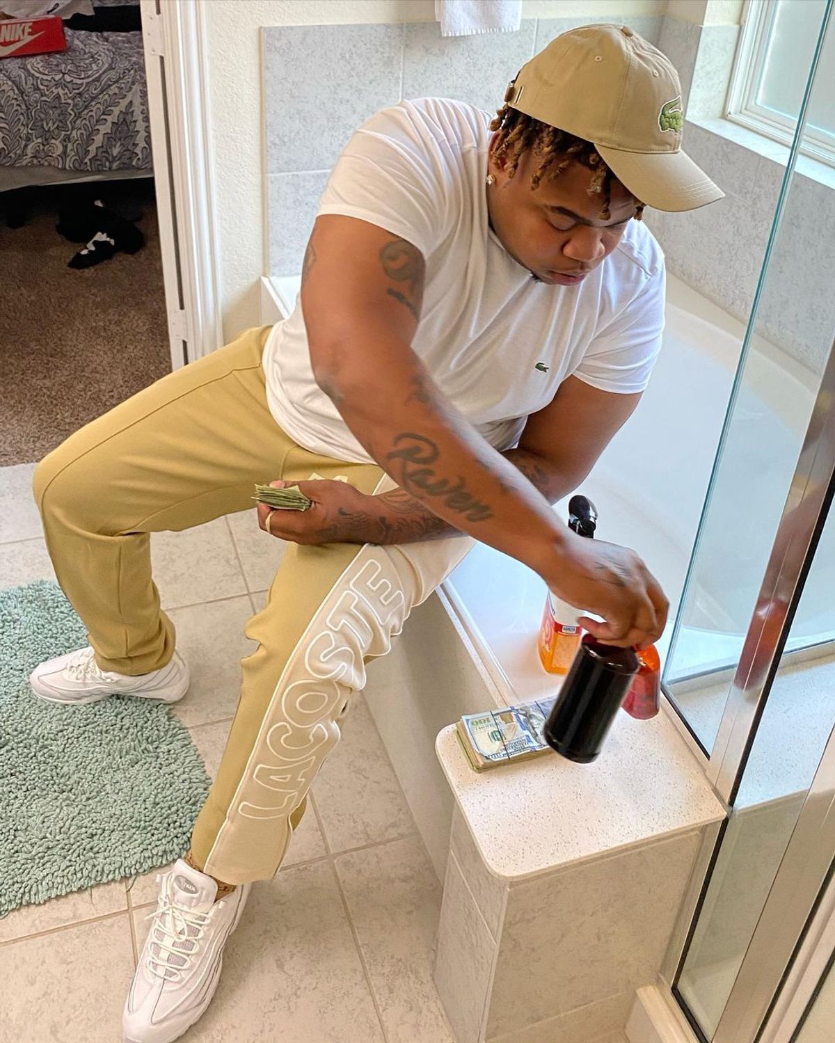 Big Yavo Outfit from September 20, 2020 WHAT’S ON THE STAR?