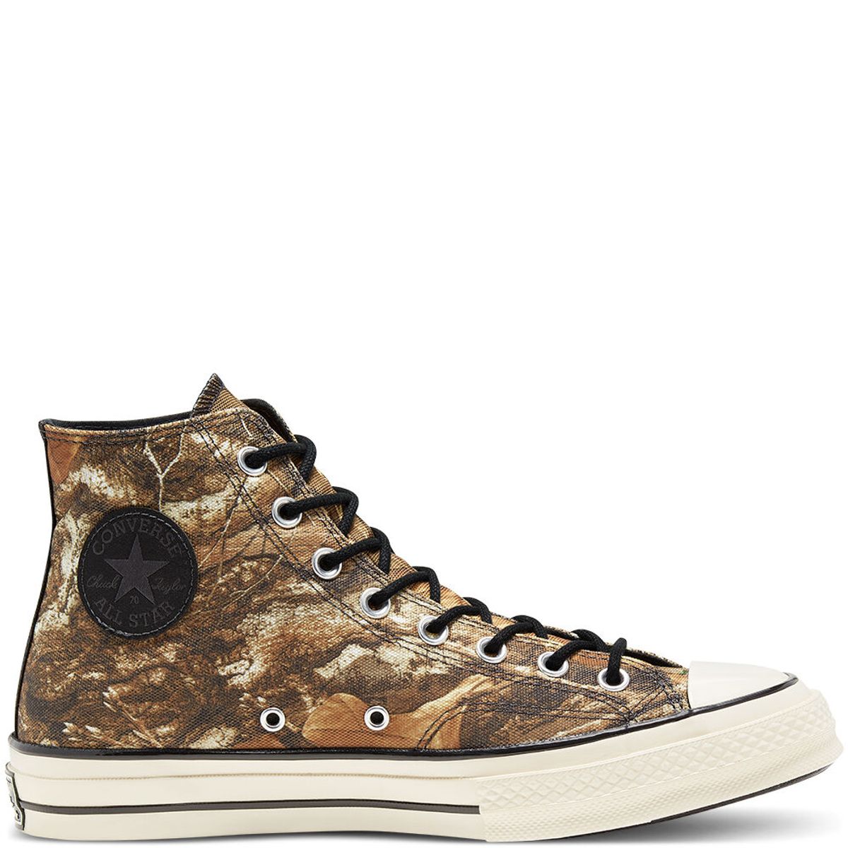 Converse × Realtree Chuck 70 High Top WHAT’S ON THE STAR?