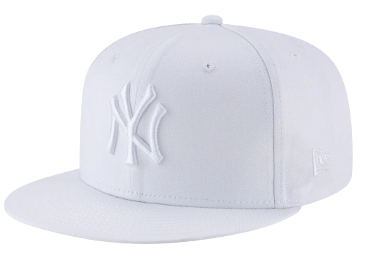 New Era New York Yankees White Basic Cap WHAT’S ON THE STAR?