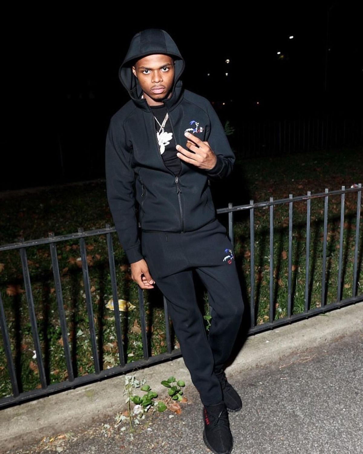 TJ Porter Outfit from September 11, 2021 WHAT’S ON THE STAR?