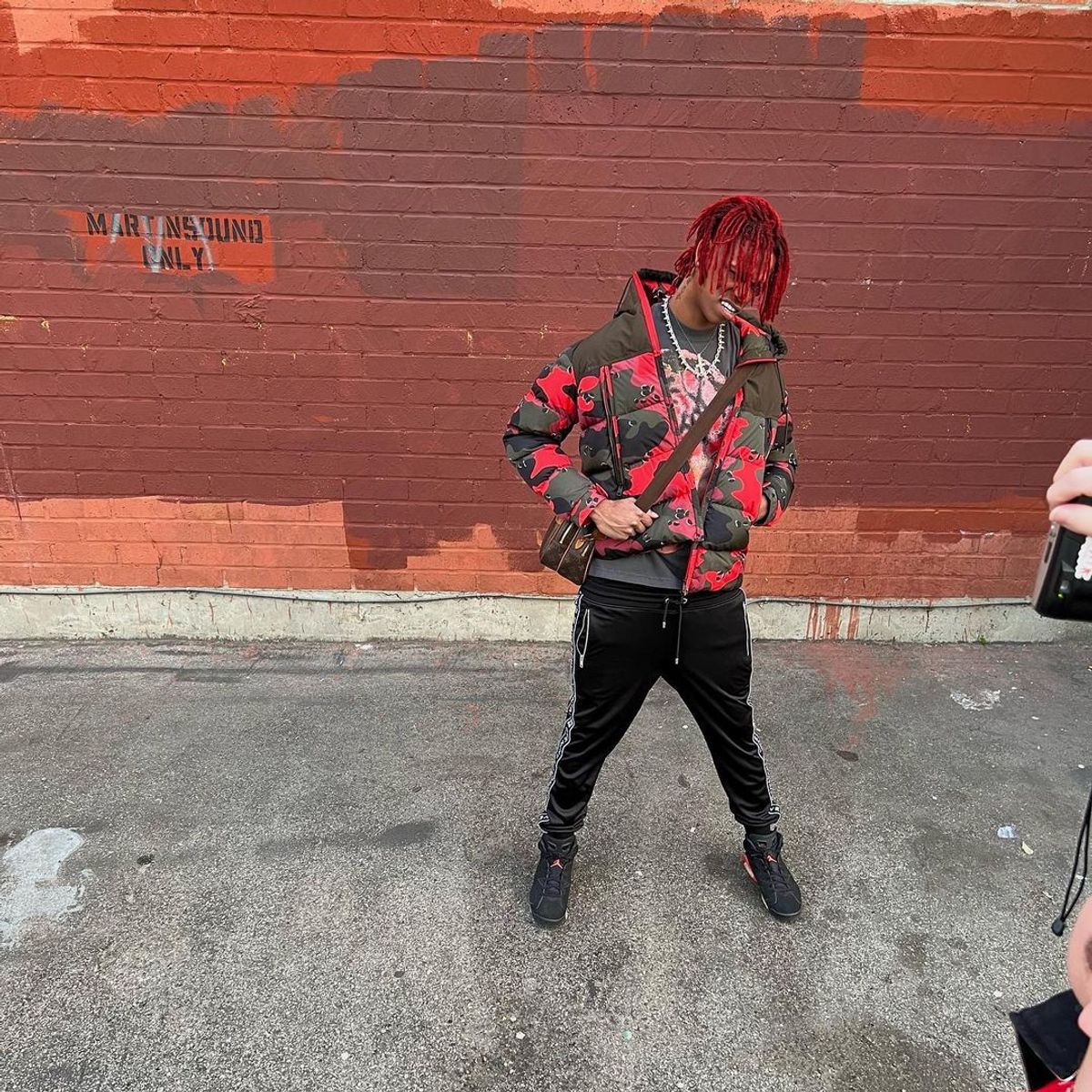 DC The Don Outfit from March 3, 2022 WHAT’S ON THE STAR?