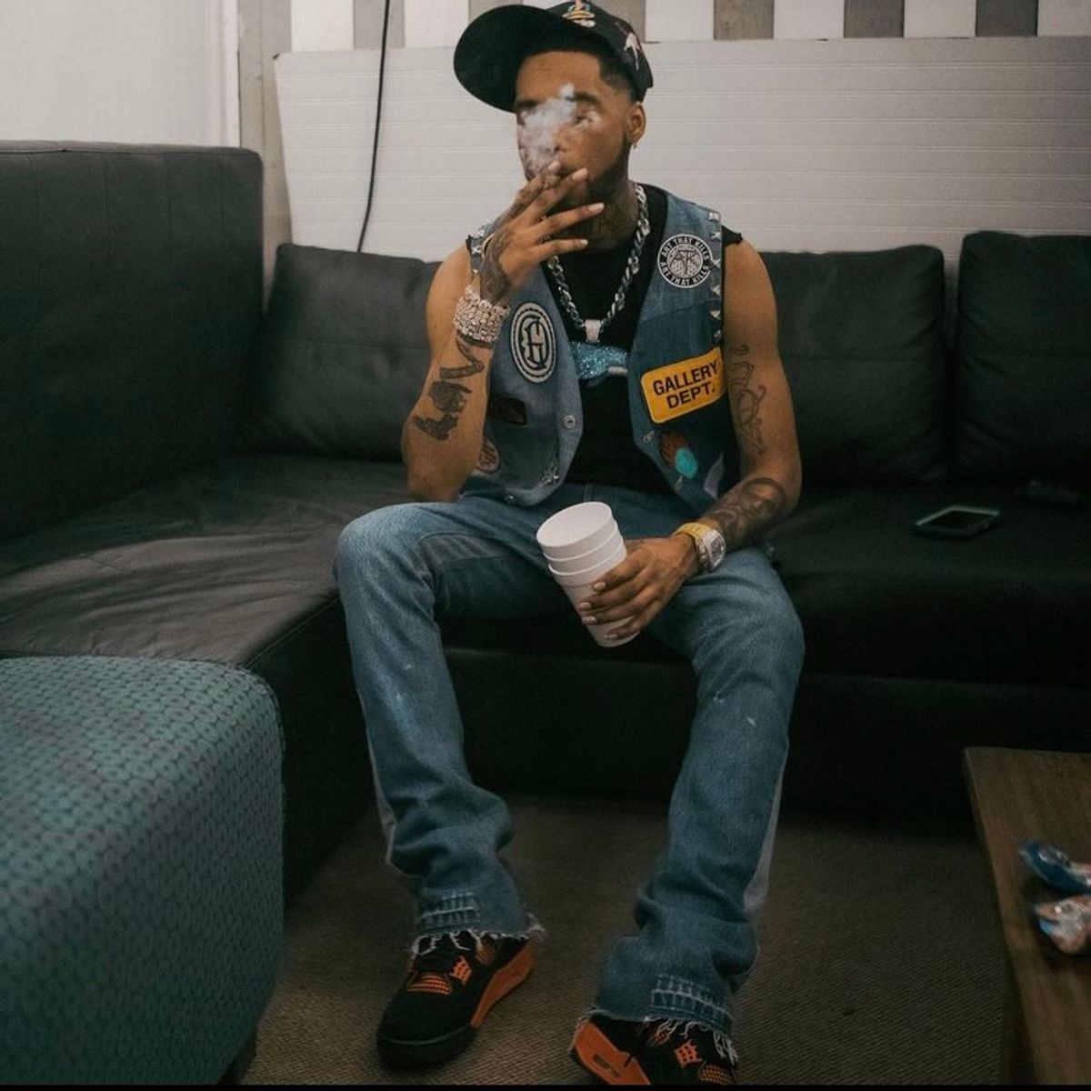 Key Glock Outfit from April 8, 2022 WHAT’S ON THE STAR?