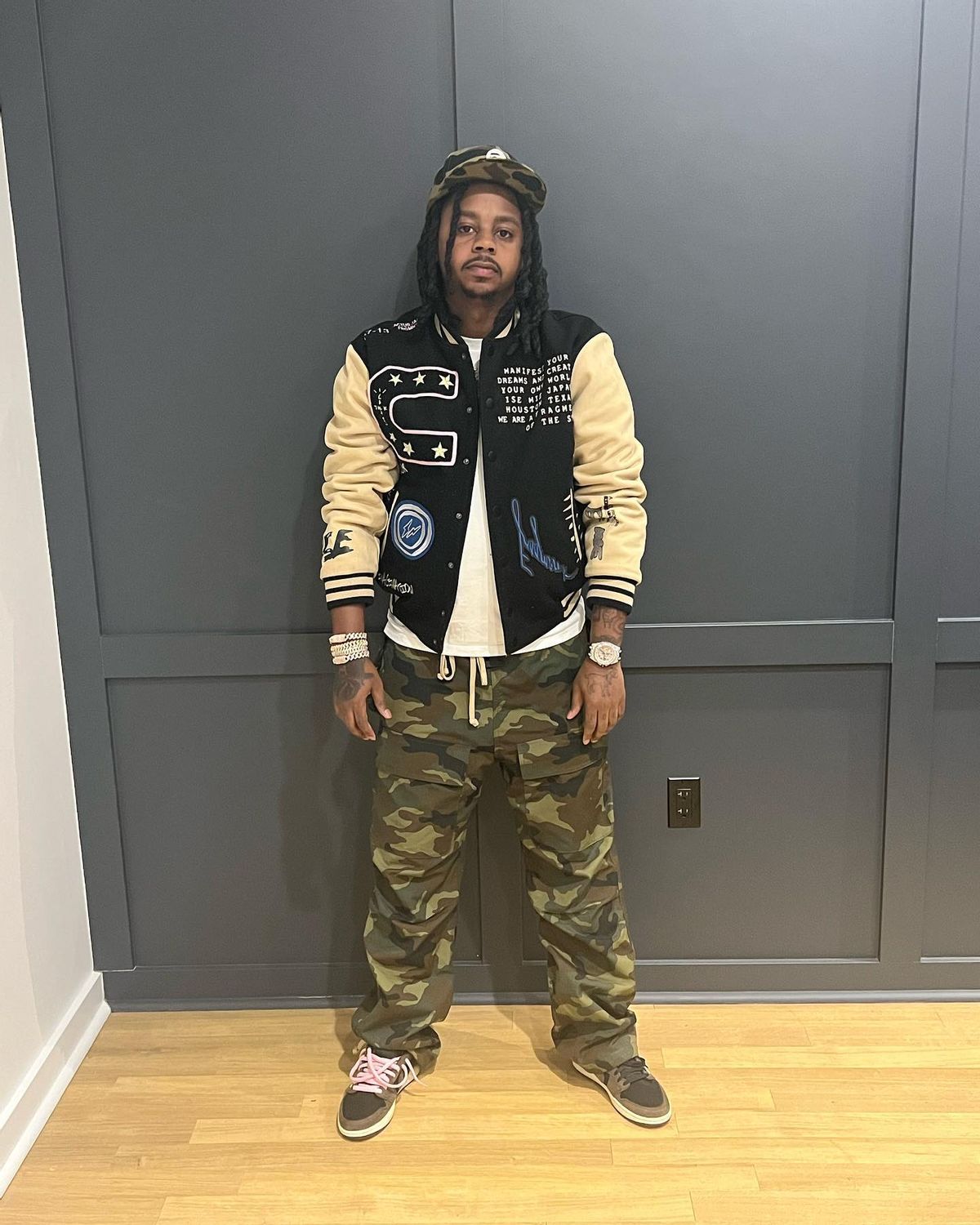 Babyface Ray Outfit from April 23, 2022 WHAT’S ON THE STAR?