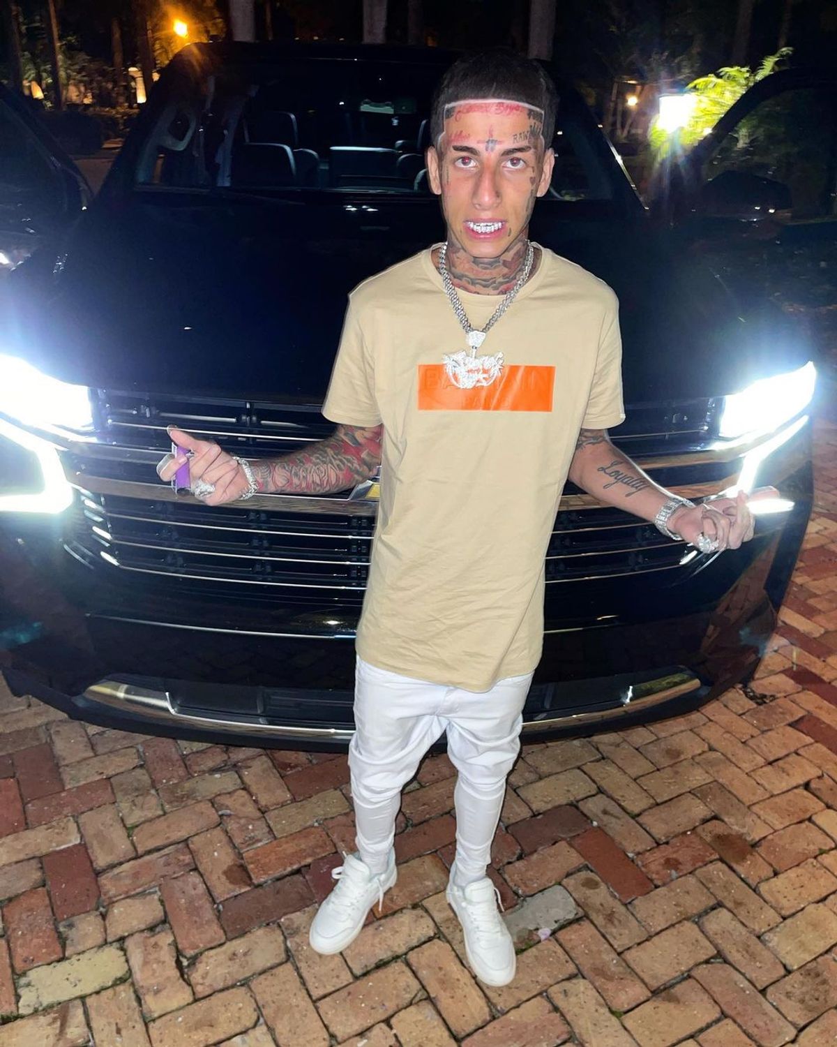 Flyysoulja Outfit from May 10, 2022 | WHAT’S ON THE STAR?