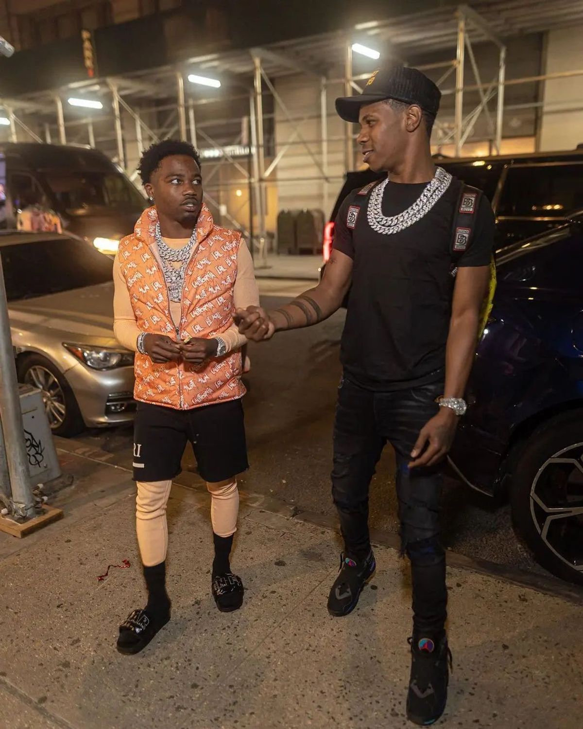 Roddy Ricch Outfit from June 15, 2022 WHAT’S ON THE STAR?