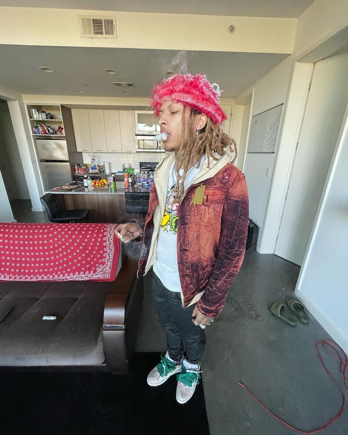 Lil Candy Paint Outfit from March 10, 2022 WHAT’S ON THE STAR?