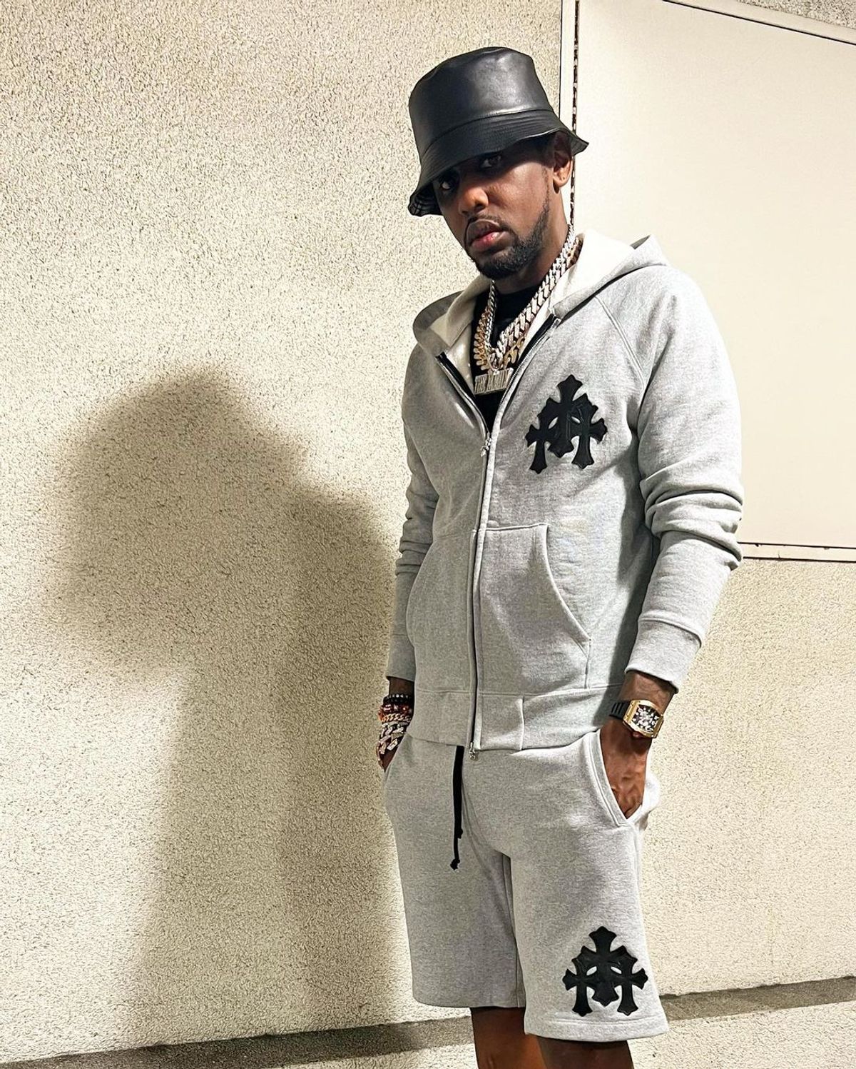 Fabolous Outfit from August 19, 2022 WHAT’S ON THE STAR?