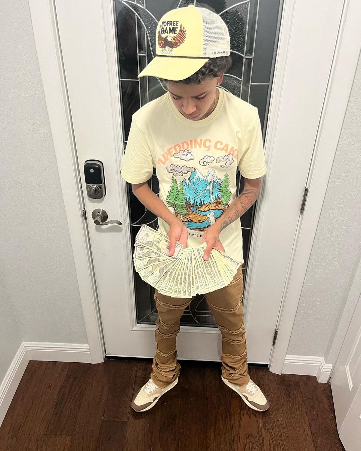 Field Grade Clothing, Shoes & Accessories WHAT’S ON THE STAR?