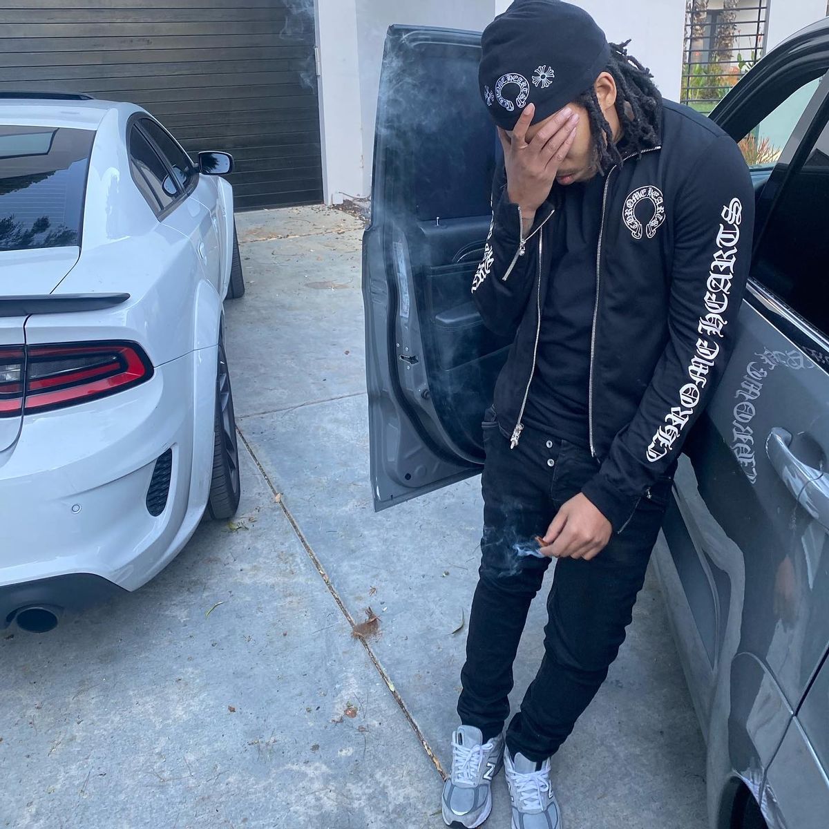 Zelly Ocho Outfit from November 28, 2022 WHAT’S ON THE STAR?