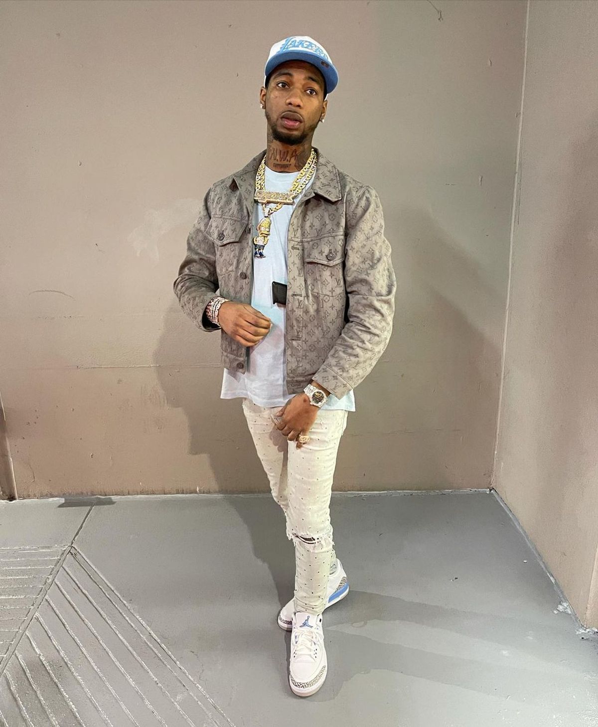 Key Glock Outfit from January 17, 2021 WHAT’S ON THE STAR?