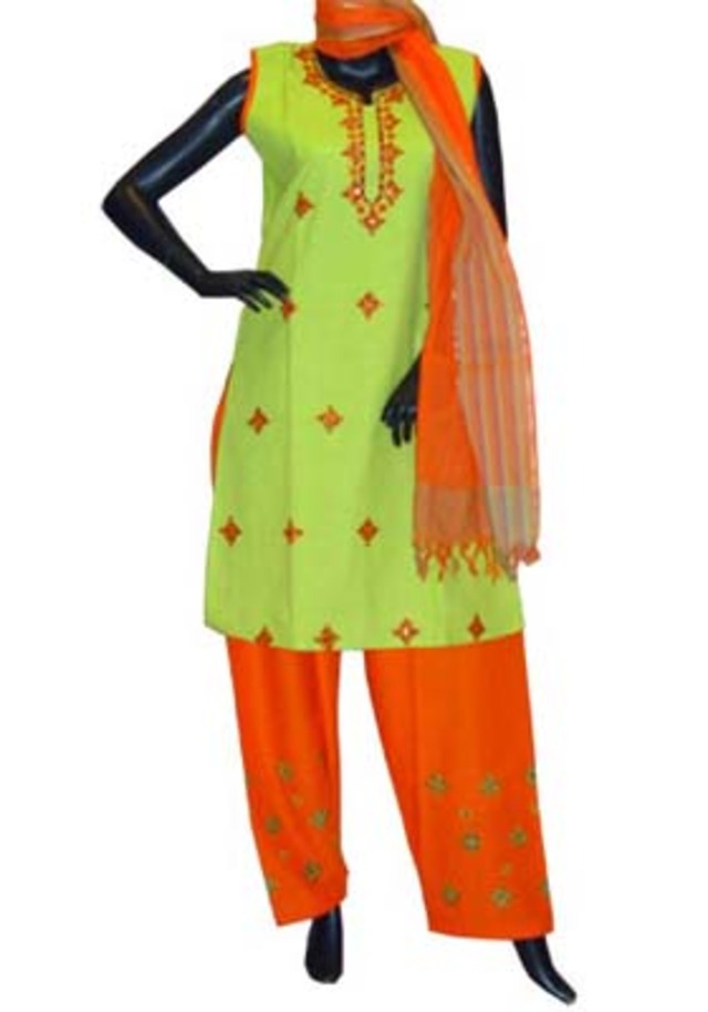 Trinidad & Tobago clothes