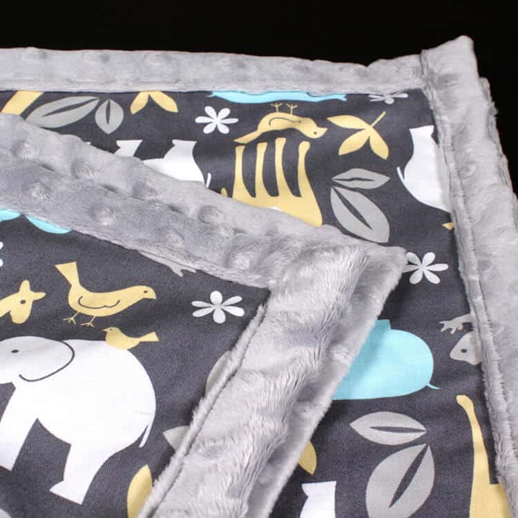 12 DIY Baby Blankets for Your Precious Bundle of Joy 12 DIY Baby Blankets for Your Precious Bundle of Joy