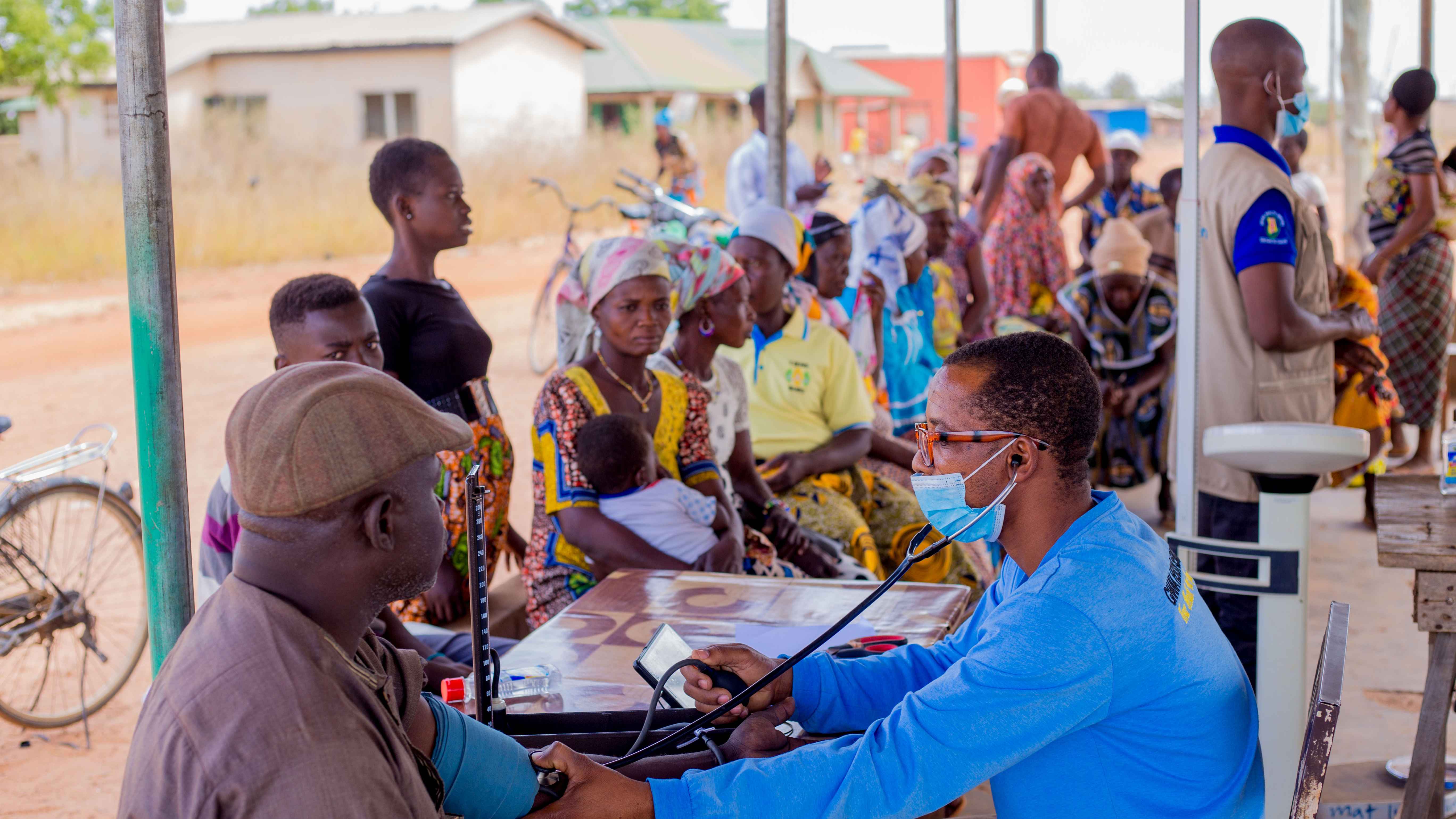 The health of Ghanaians in deprived healthcare communities