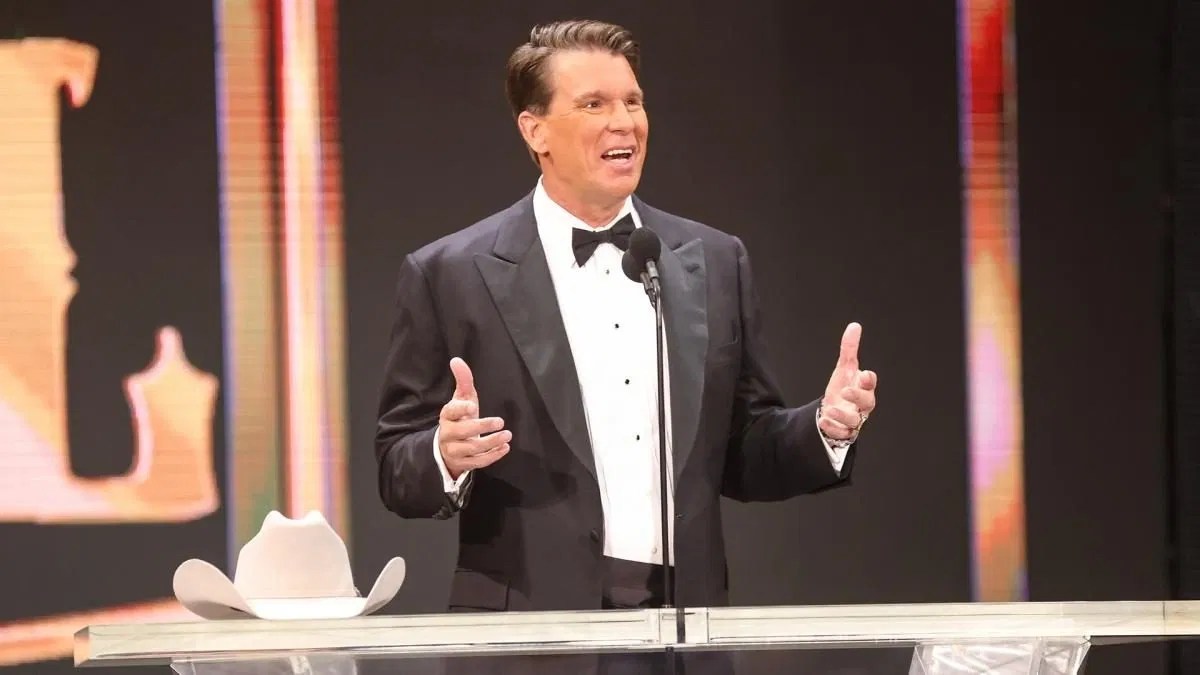 JBL Makes Surprise Appearance On SmackDown WrestleTalk