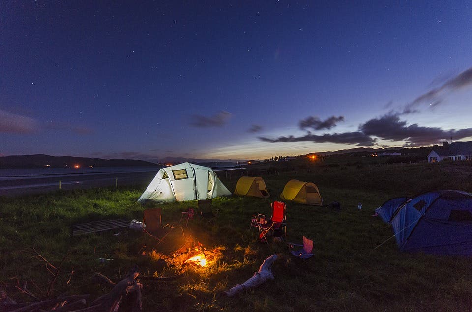 How weekend camping resets your body clock, explained by science
