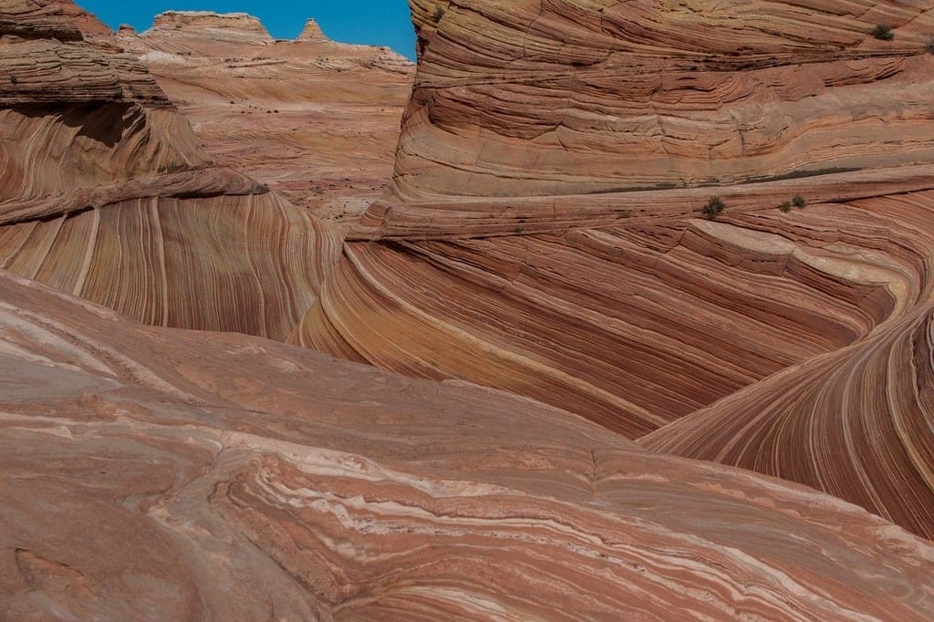 Sandstone characteristics, rock formation, and uses