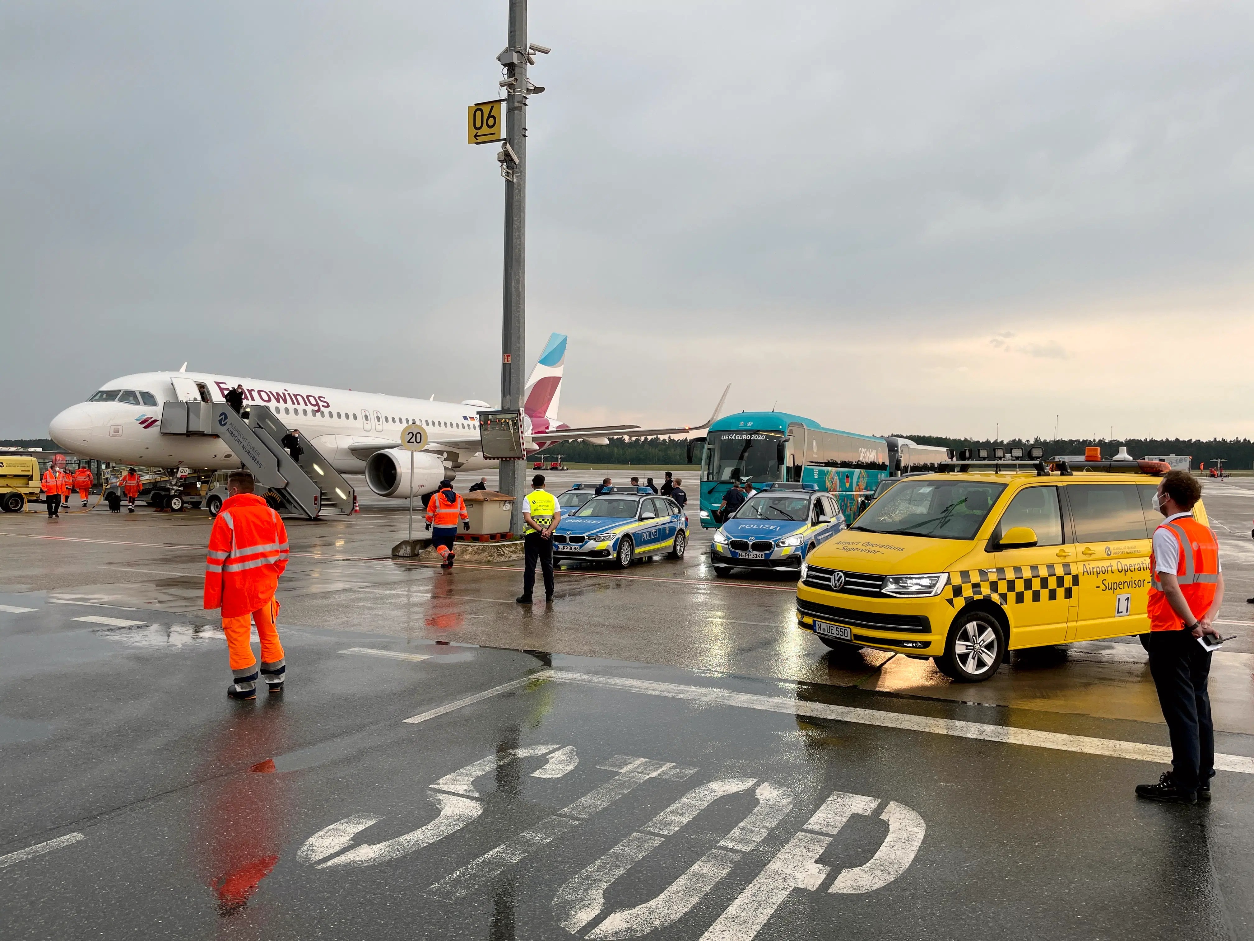 DFBTeam nutzt Albrecht Dürer Airport Nürnberg für Europameisterschaft