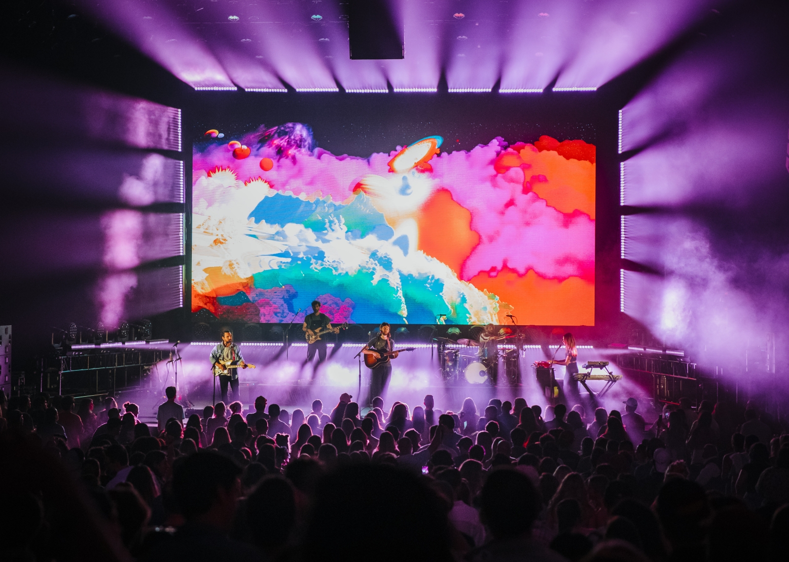 Max Lenox and Andrew Goedde Utilize 4Wall VIdeo, Rigging, & Lighting R