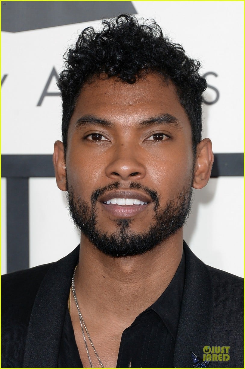 Miguel Grammys 2014 Red Carpet Photo 3040999 2014 Grammys, Miguel