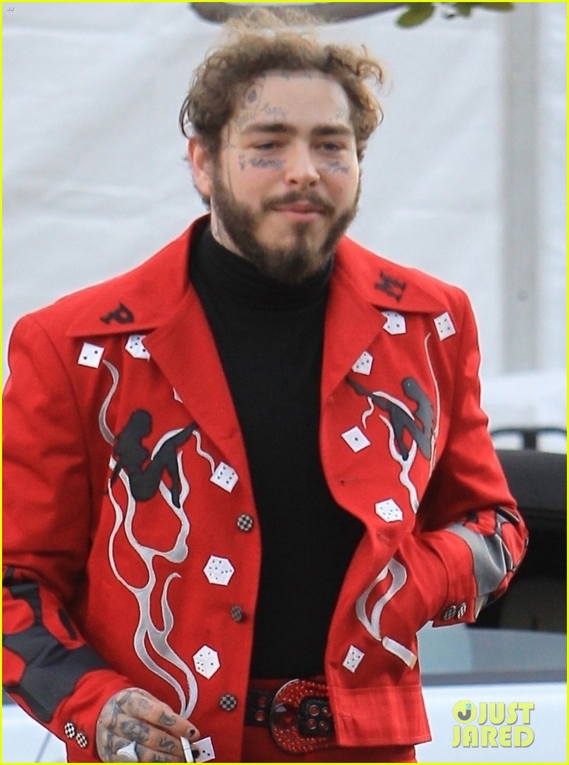Post Malone Rocks Bright, Red Suit During Afternoon Outing! Photo(027)