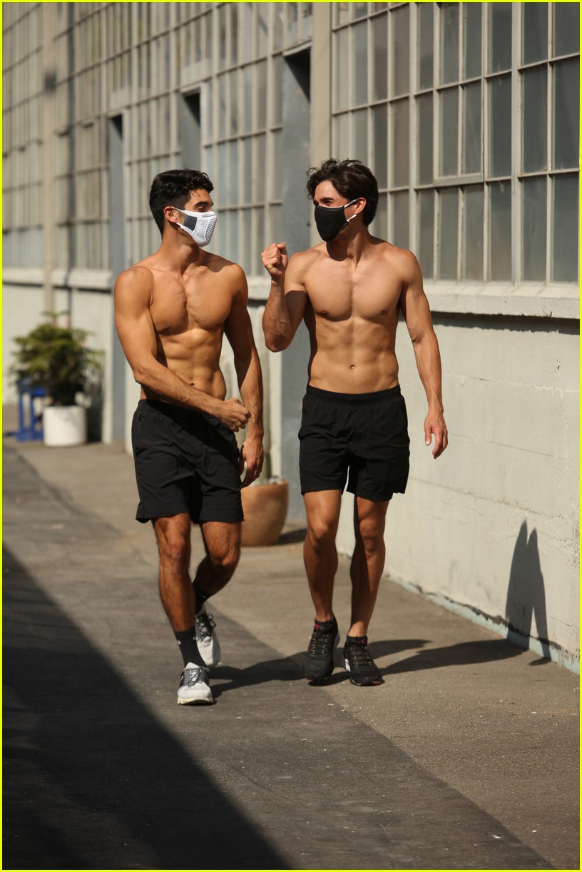 The Kissing Booth 2's Taylor Zakhar Perez Goes Shirtless While Modeling